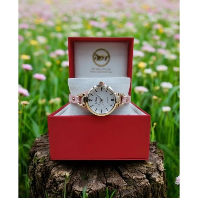 Where there is STILLNESS, TIME is there!!!… it’s a New Week!
#item #innovationbytemi #fashionstyle #ladiesfashion
